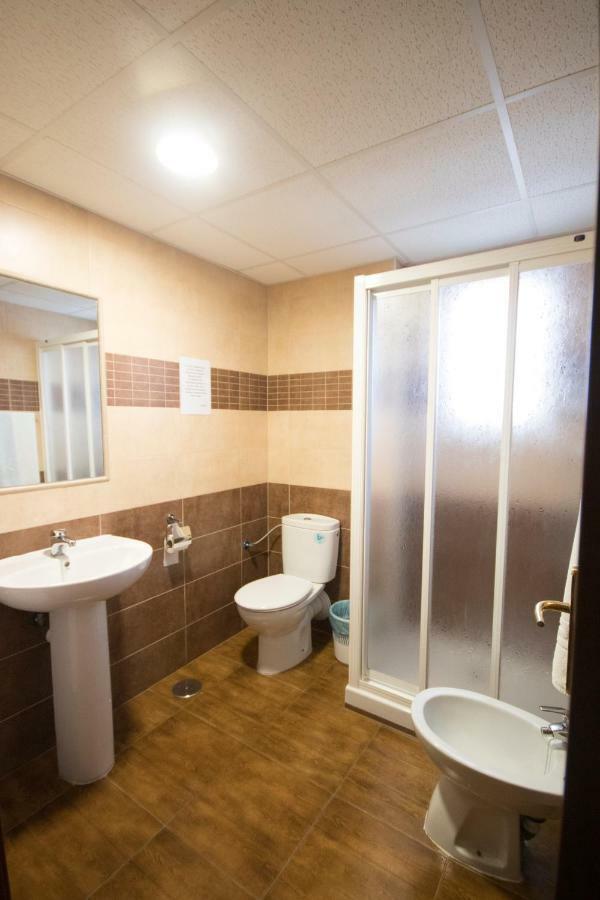 Hotel Las Flores Tolox Zewnętrze zdjęcie